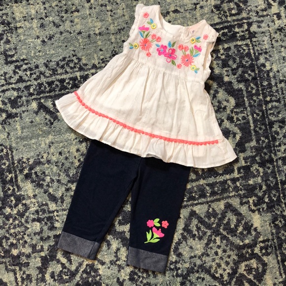 Cute floral outfit size 3t EUC!